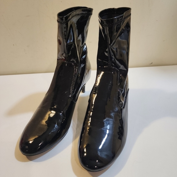 Zara Basics Black Faux Patent Leather size 37 - Picture 3 of 13